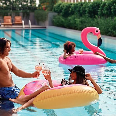 Revier Hotel Dubai Bagian luar foto